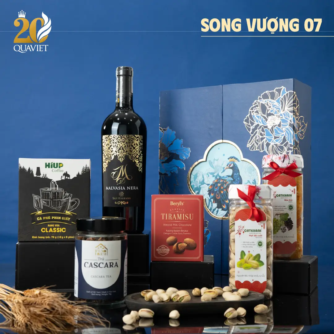 HỘP QUÀ TẾT SONG VƯỢNG 07